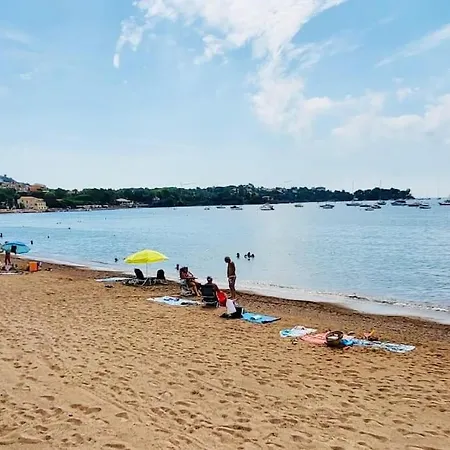 Rare Avec La Plage Au Bout Du Jardin Appartement